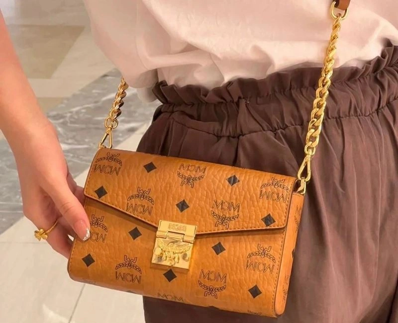 Casual MCM Satchel Bags 63810