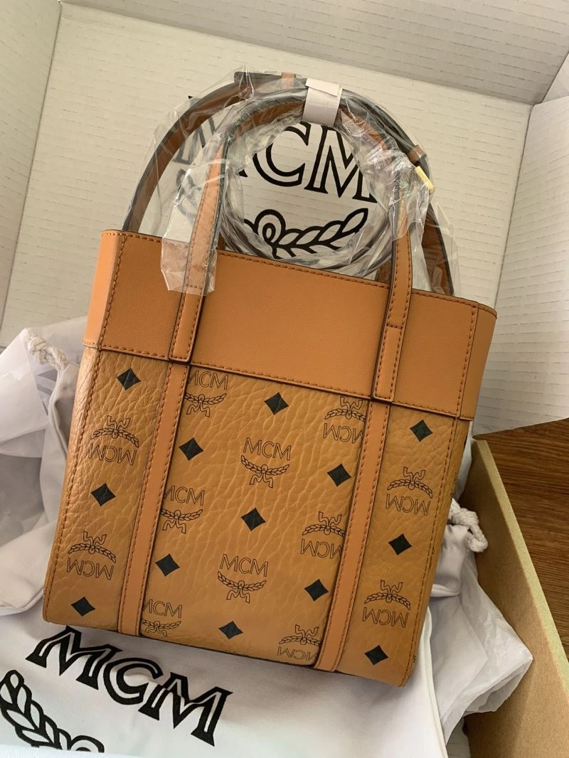 MCM Shopping Bags Cozy 90397