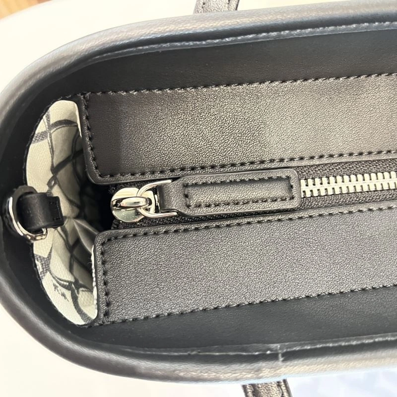 MCM Shopping Bags Affordable 89676