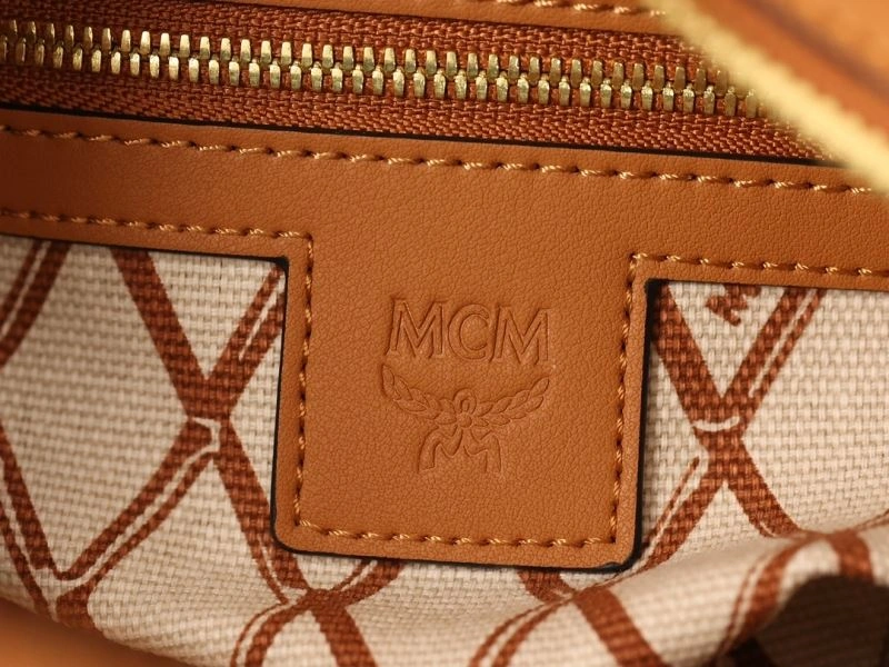 MCM Shopping Bags Sophisticated 89671