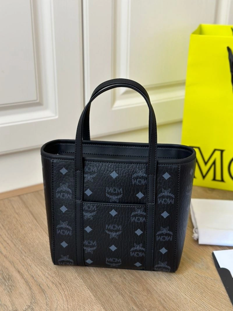 MCM Shopping Bags StreetReady 89673