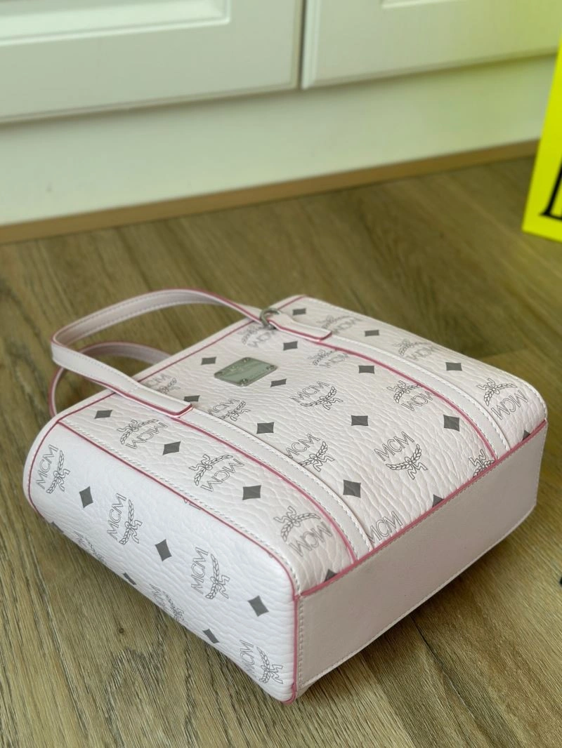 MCM Shopping Bags Comfortable 89713