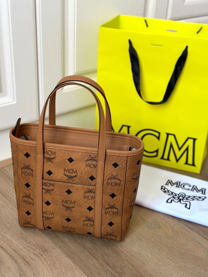 MCM Shopping Bags Effortless 89670