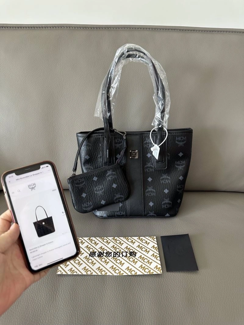MCM Shopping Bags Effortless 89734