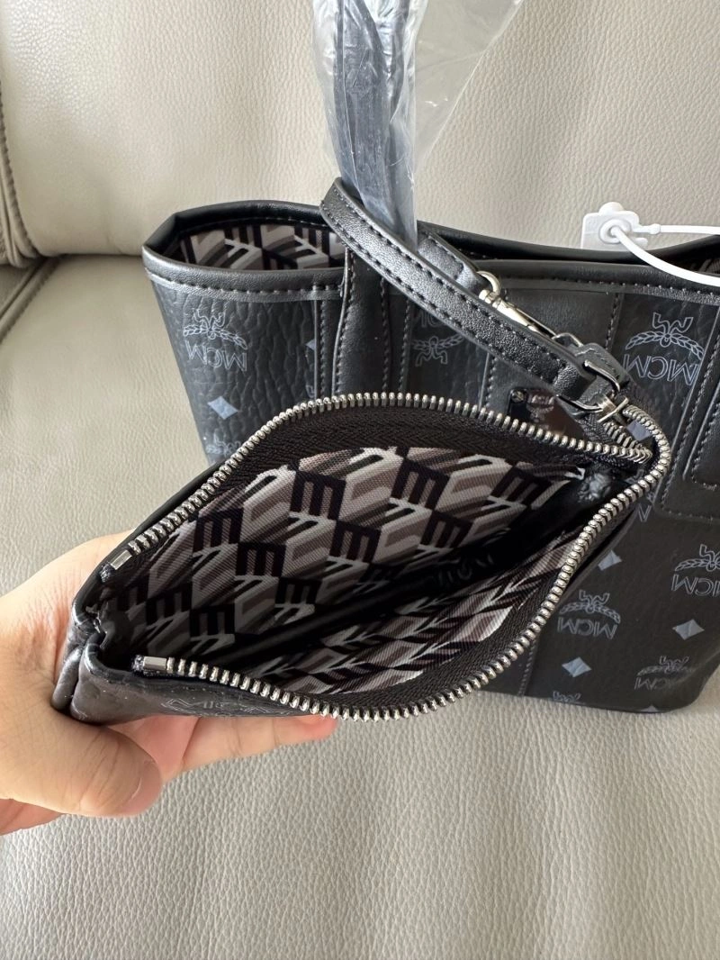 MCM Shopping Bags Effortless 89734