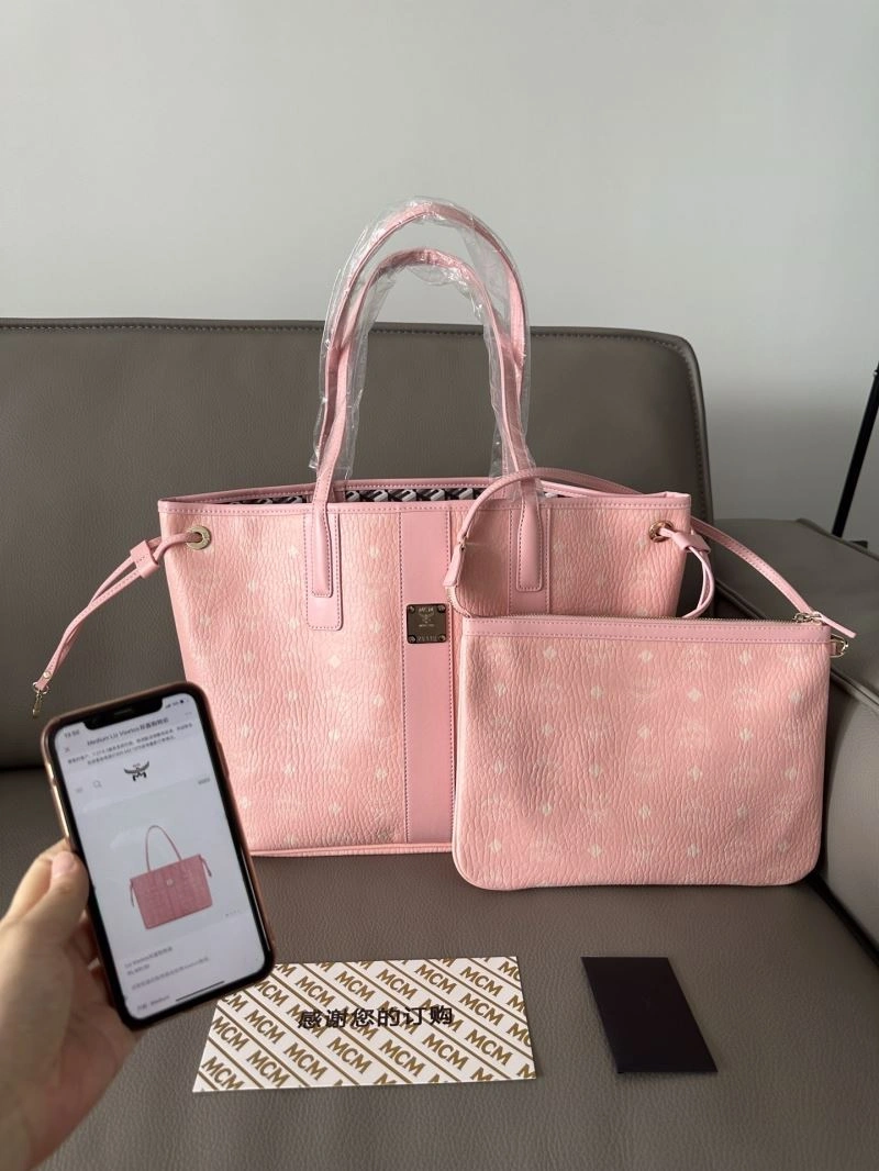 MCM Shopping Bags Durable 89657