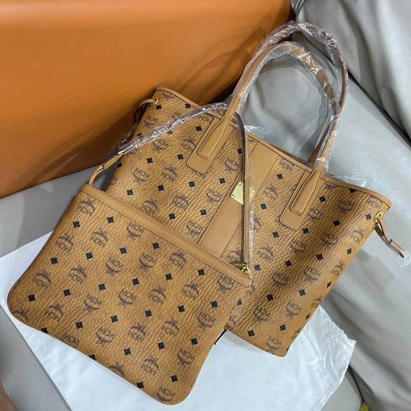 MCM Shopping Bags Compact 89652
