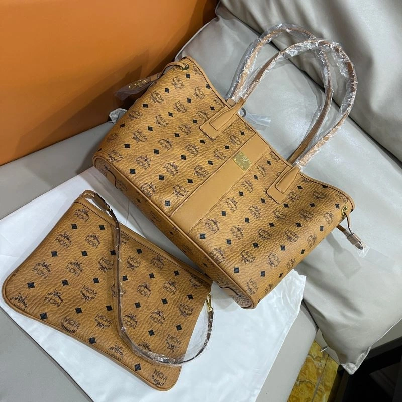 MCM Shopping Bags Compact 89652
