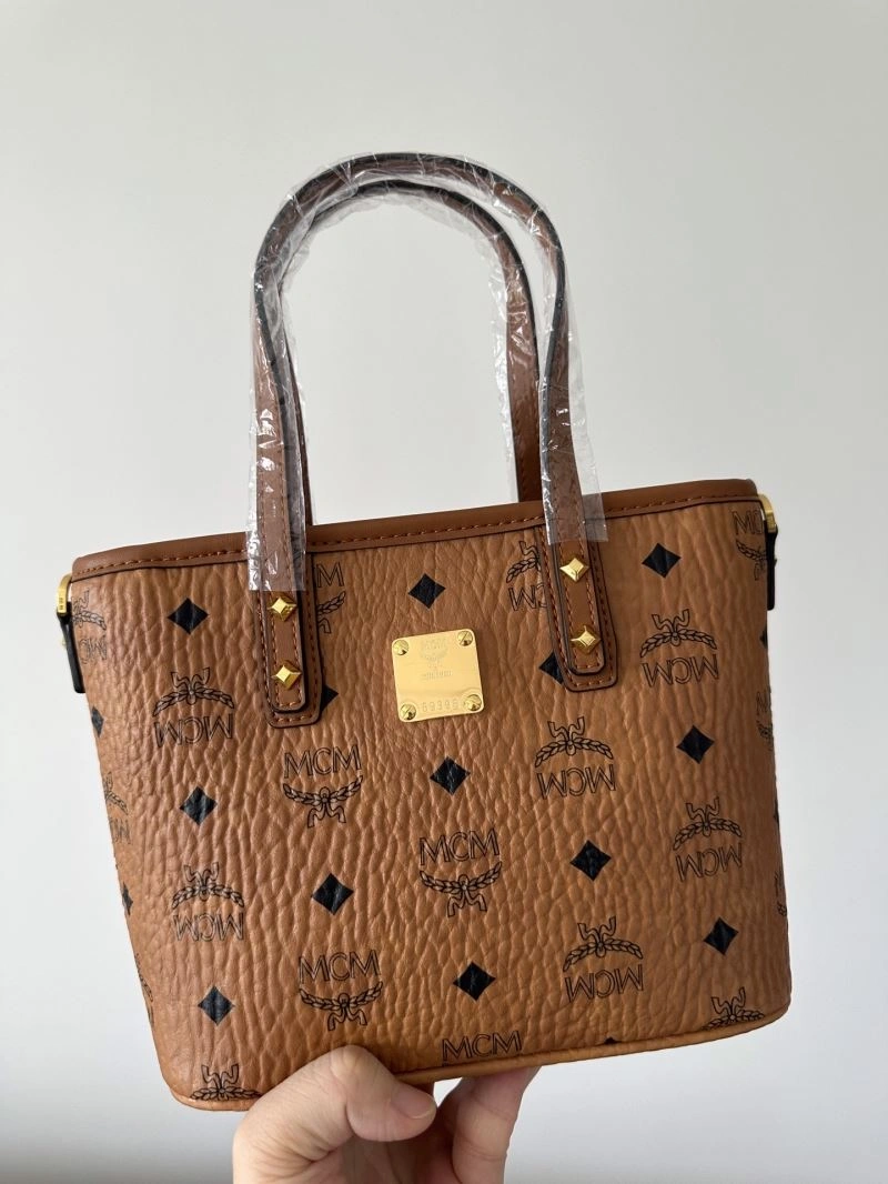 MCM Shopping Bags Snug 89688
