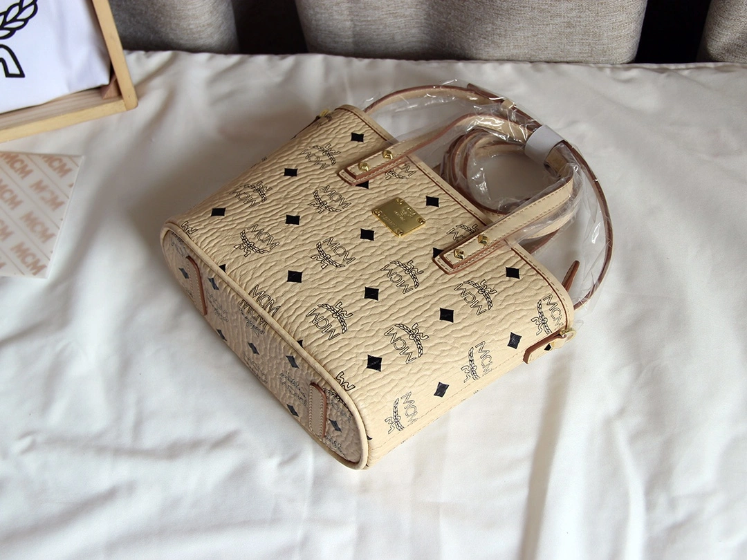 MCM Shopping Bags Reliable 90451
