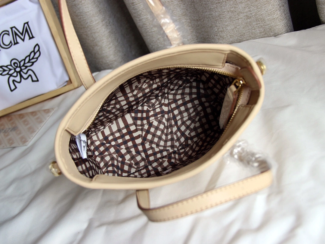 MCM Shopping Bags Reliable 90451