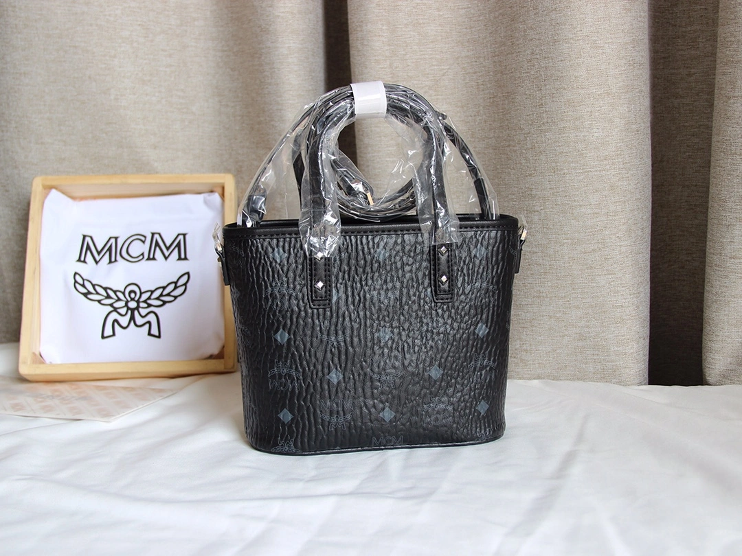 MCM Shopping Bags ModernLook 90457