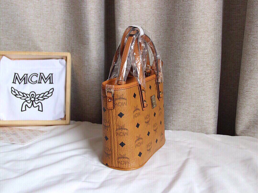 MCM Shopping Bags Seasonal 90456