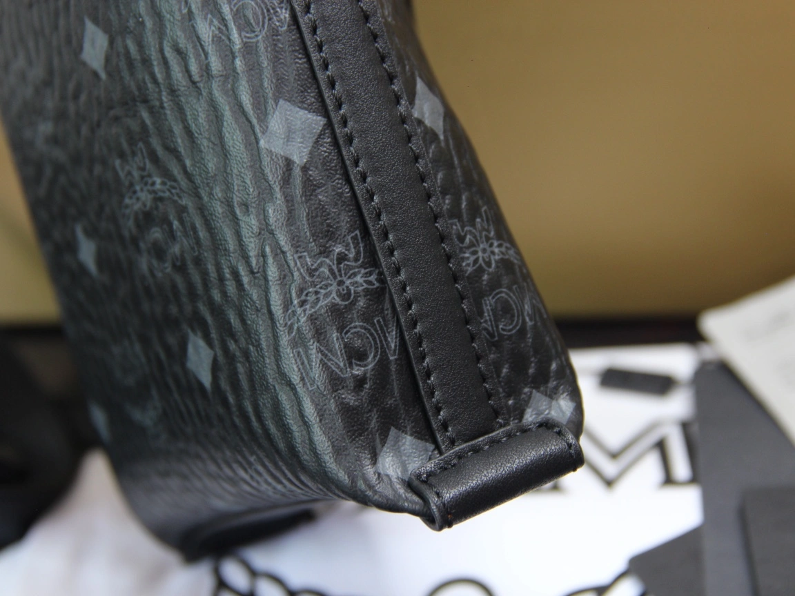 MCM Shopping Bags GoAnywhere 90449