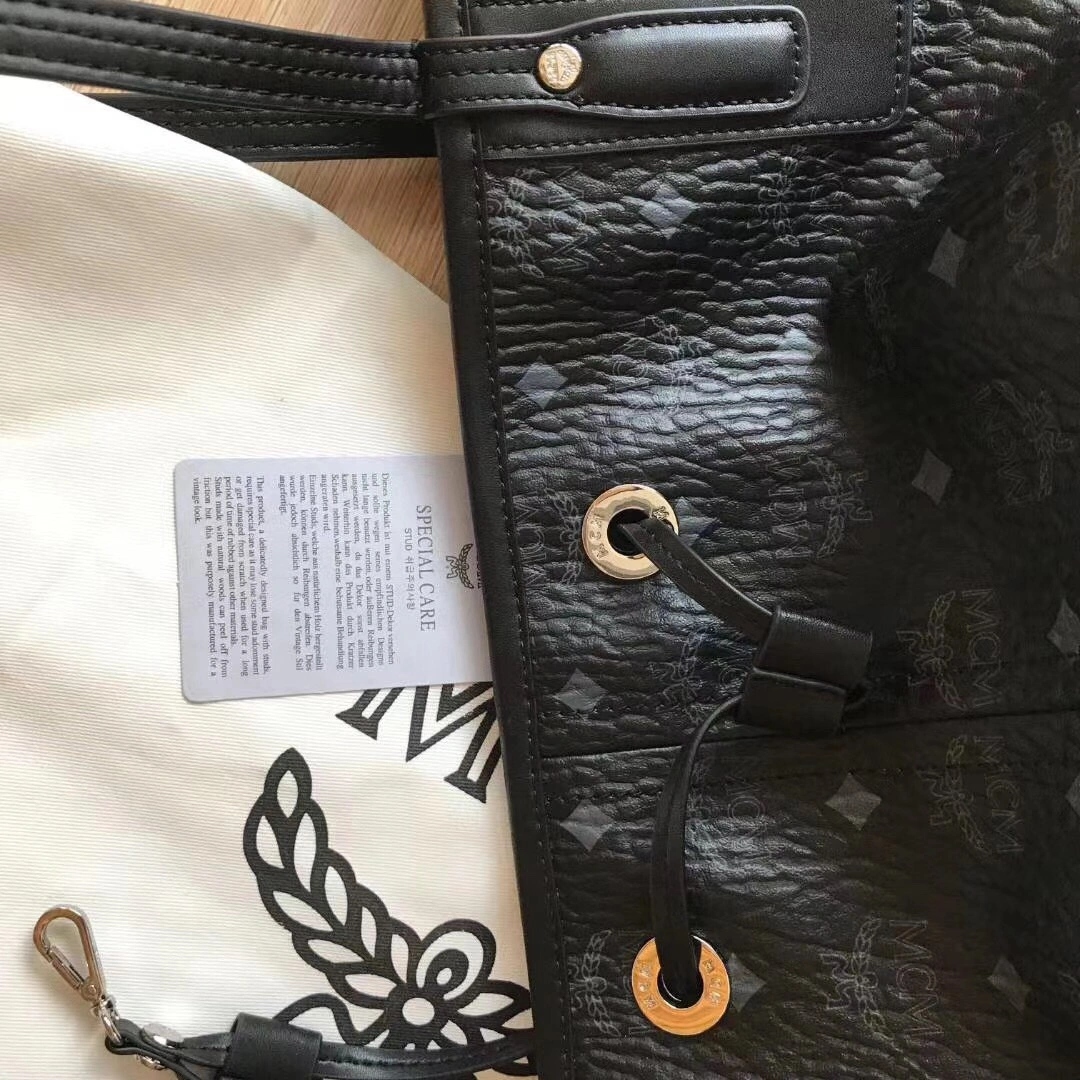 MCM Shopping Bags Bold 90442