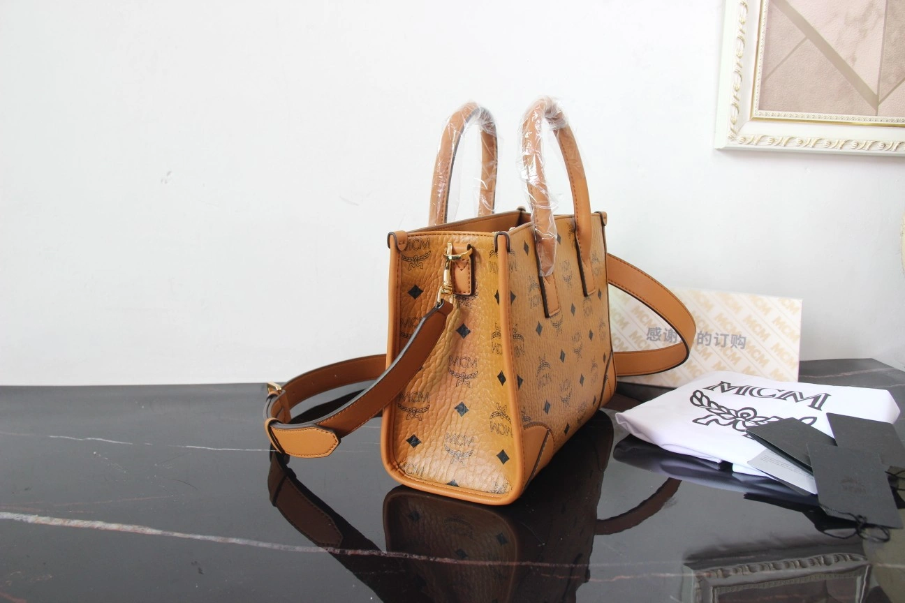 MCM Shopping Bags Snug 79040