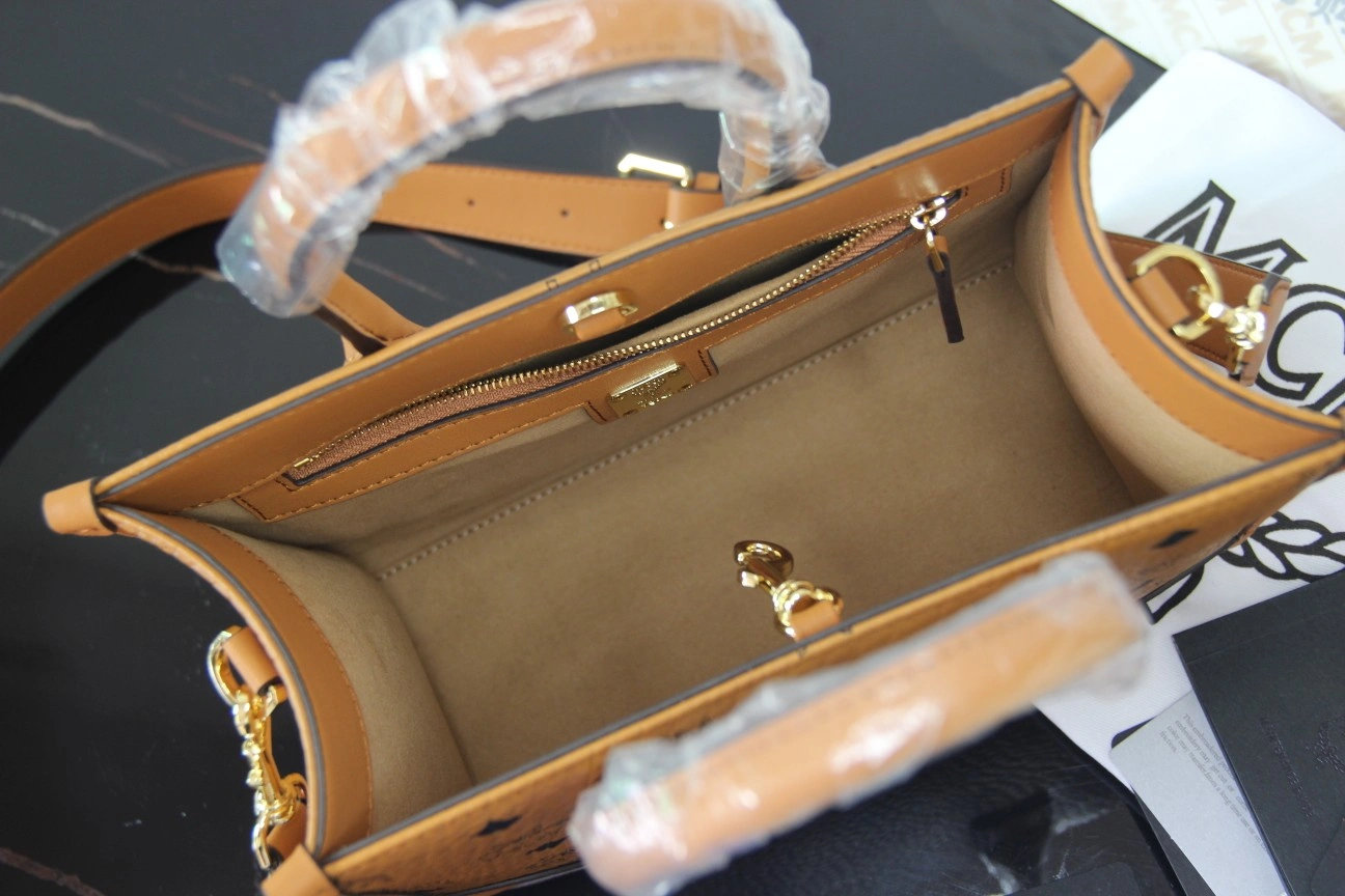 MCM Shopping Bags Snug 79040
