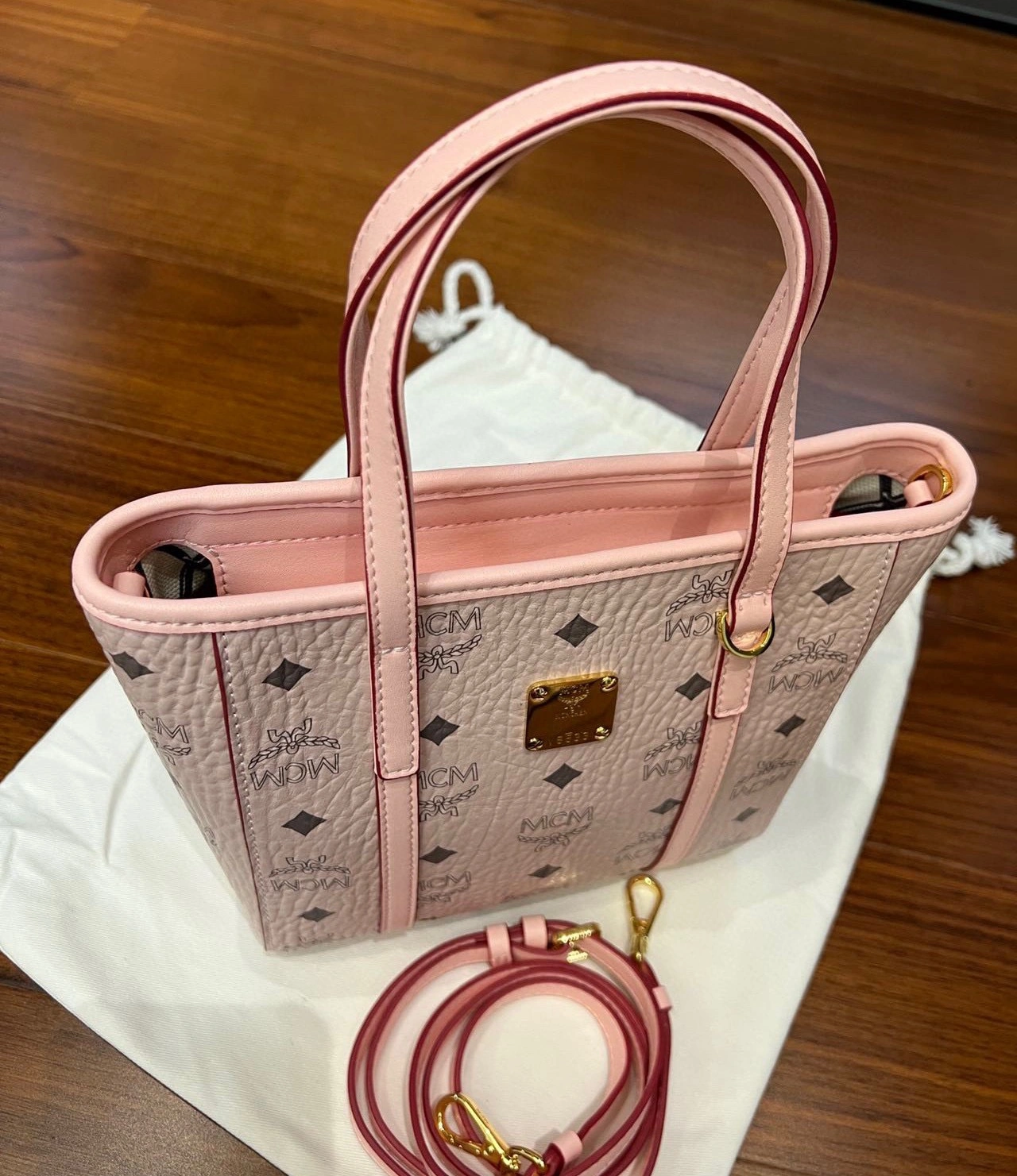 HighPerformance MCM Shopping Bags 90434