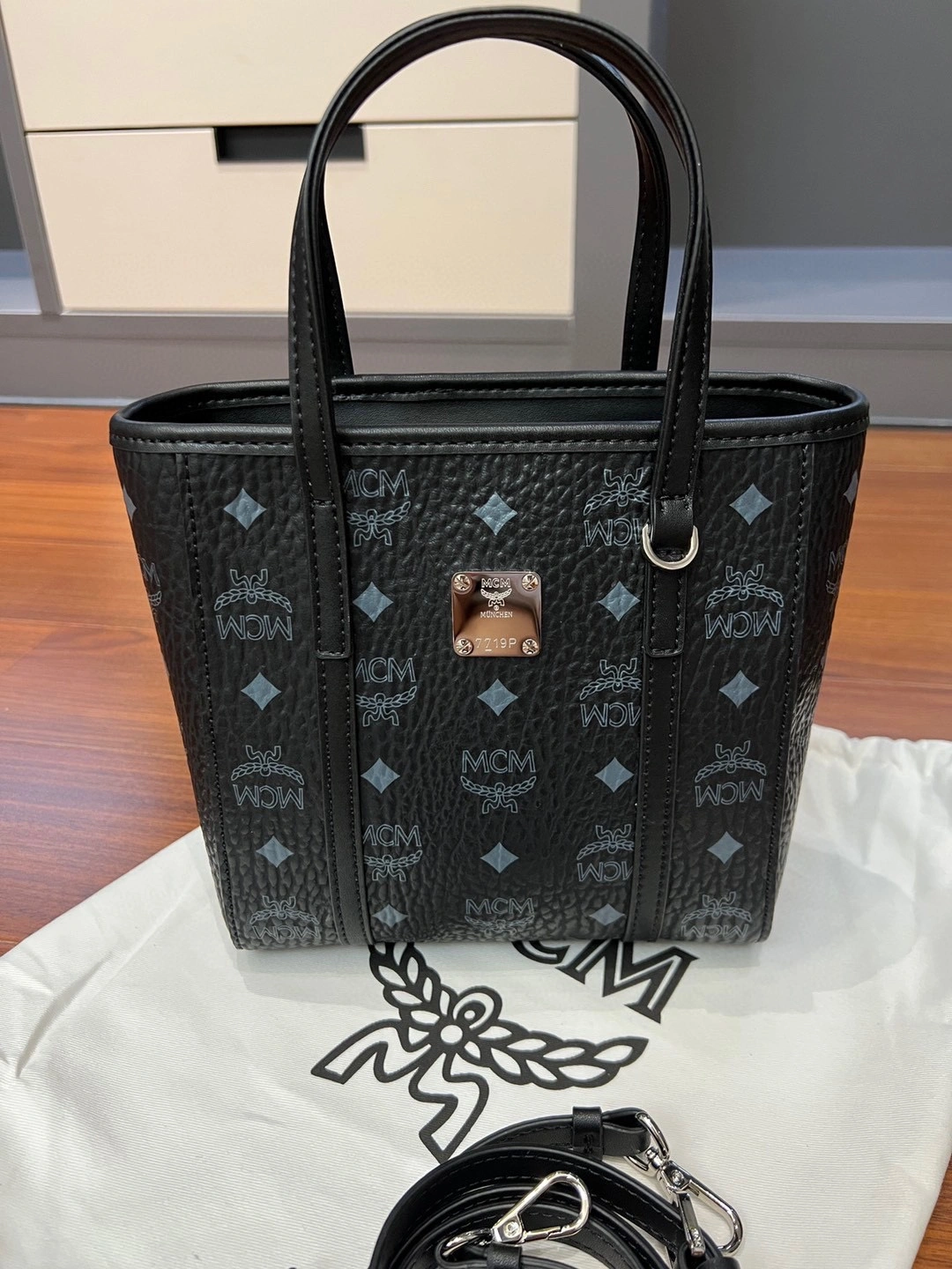 MCM Shopping Bags HighPerformance 90467