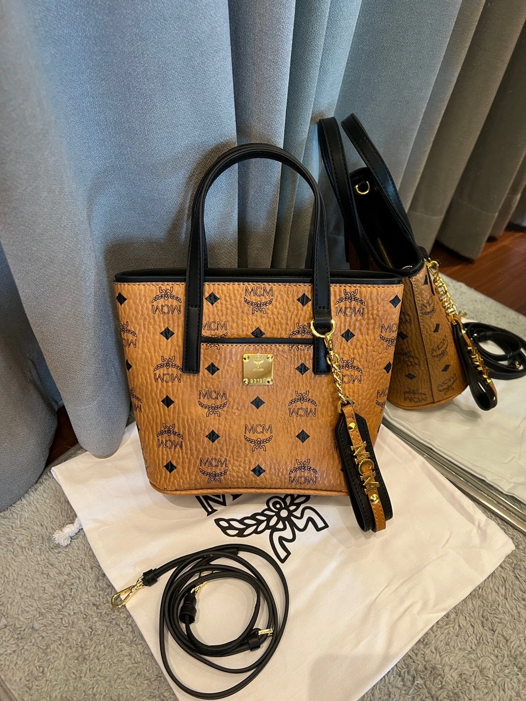 Affordable MCM Shopping Bags 90435