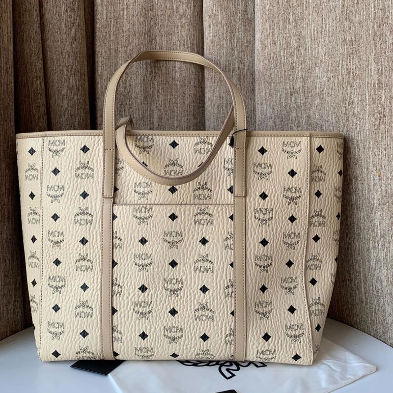 Bold MCM Shopping Bags 90346