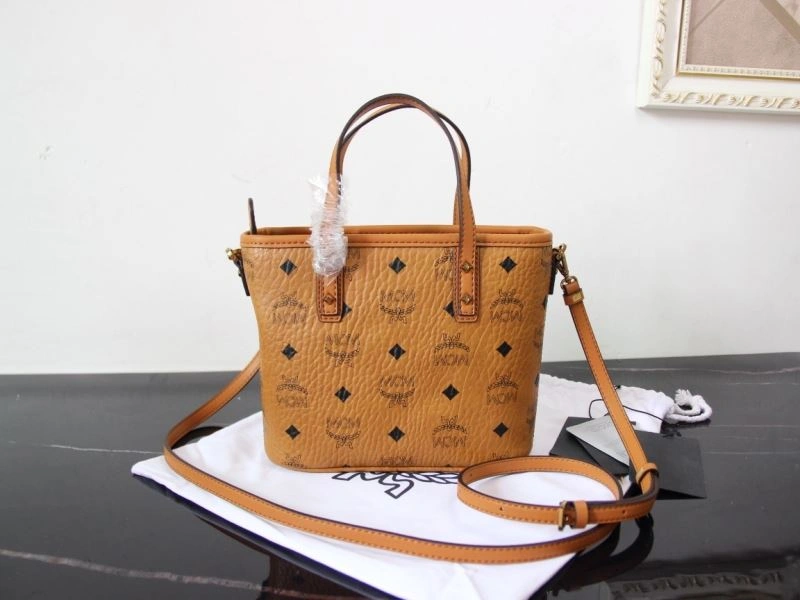Neat MCM Shopping Bags 90377
