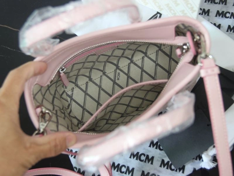 MCM Shopping Bags Resilient 90354