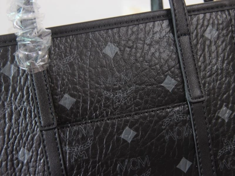 MCM Shopping Bags Timeless 90380