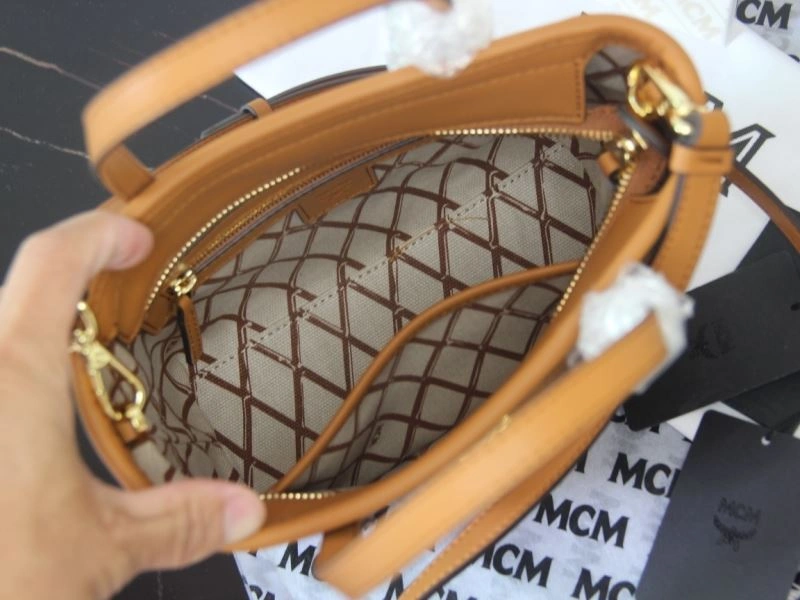 MCM Shopping Bags Premium 90362