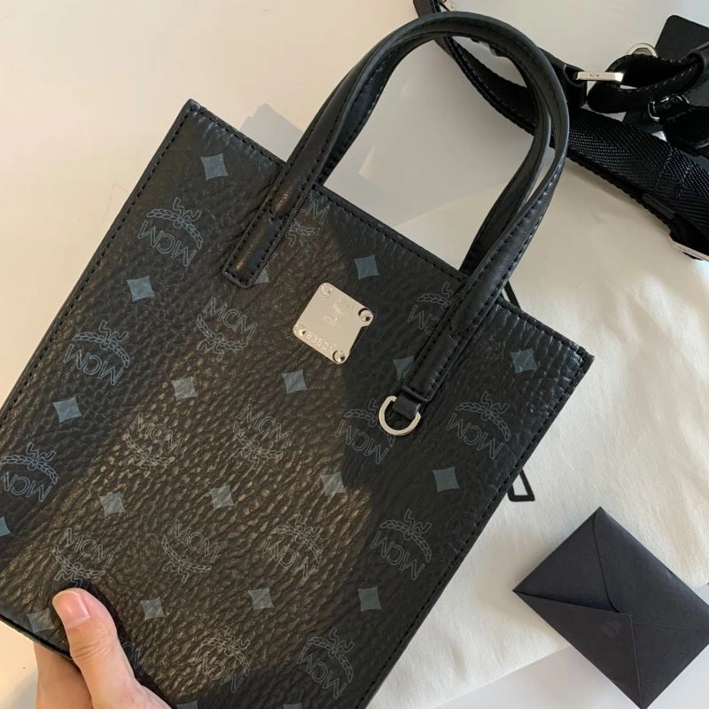 MCM Shopping Bags Chic 89759