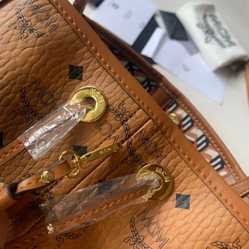 MCM Shopping Bags Comfortable 89744