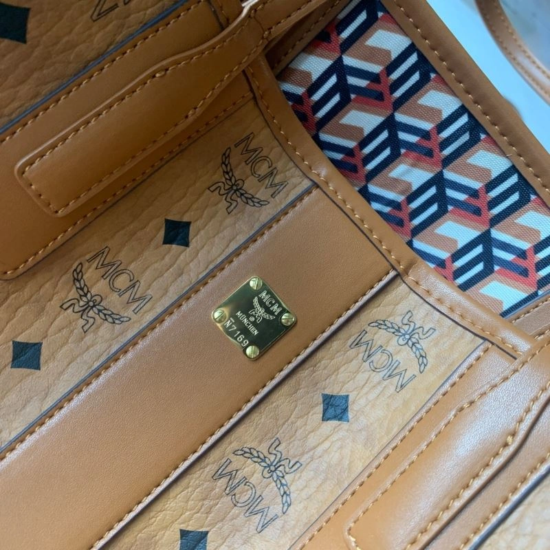MCM Shopping Bags Comfortable 89744
