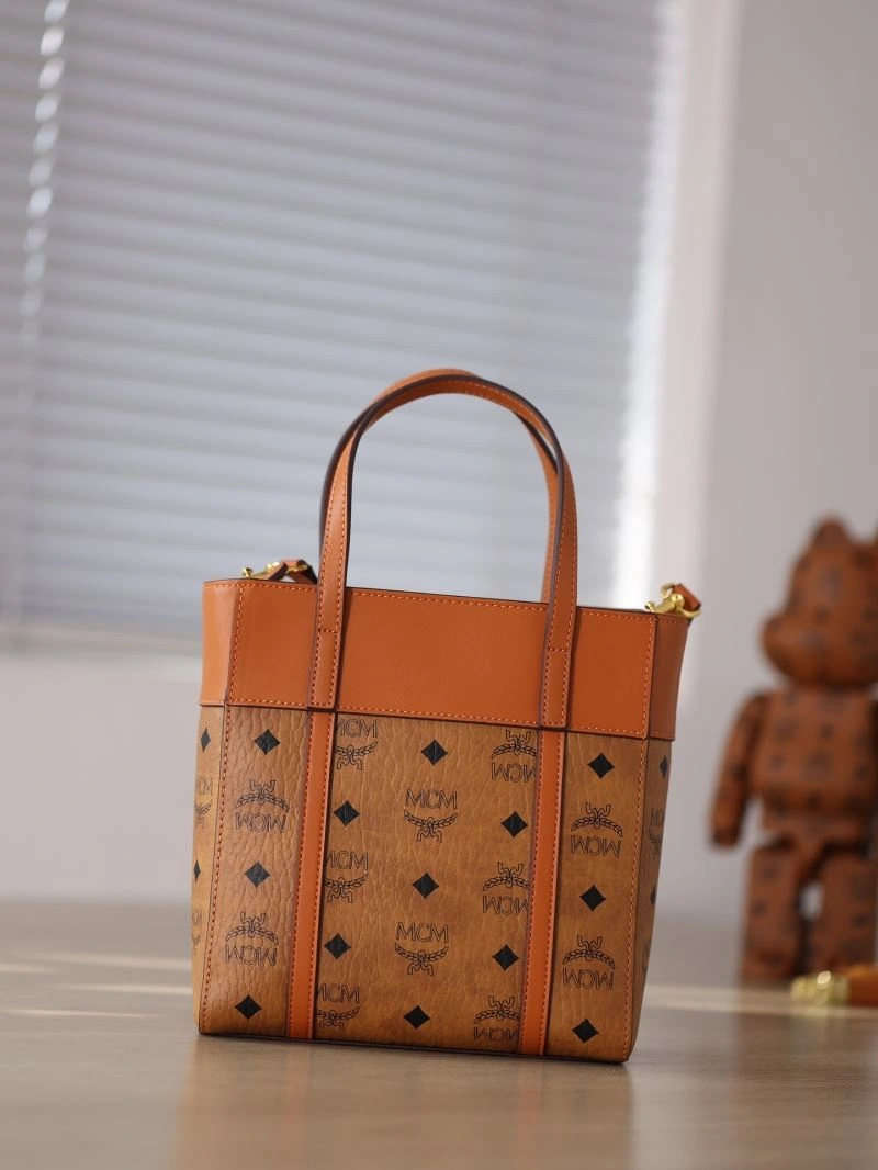 MCM Shopping Bags OnTrend 89747