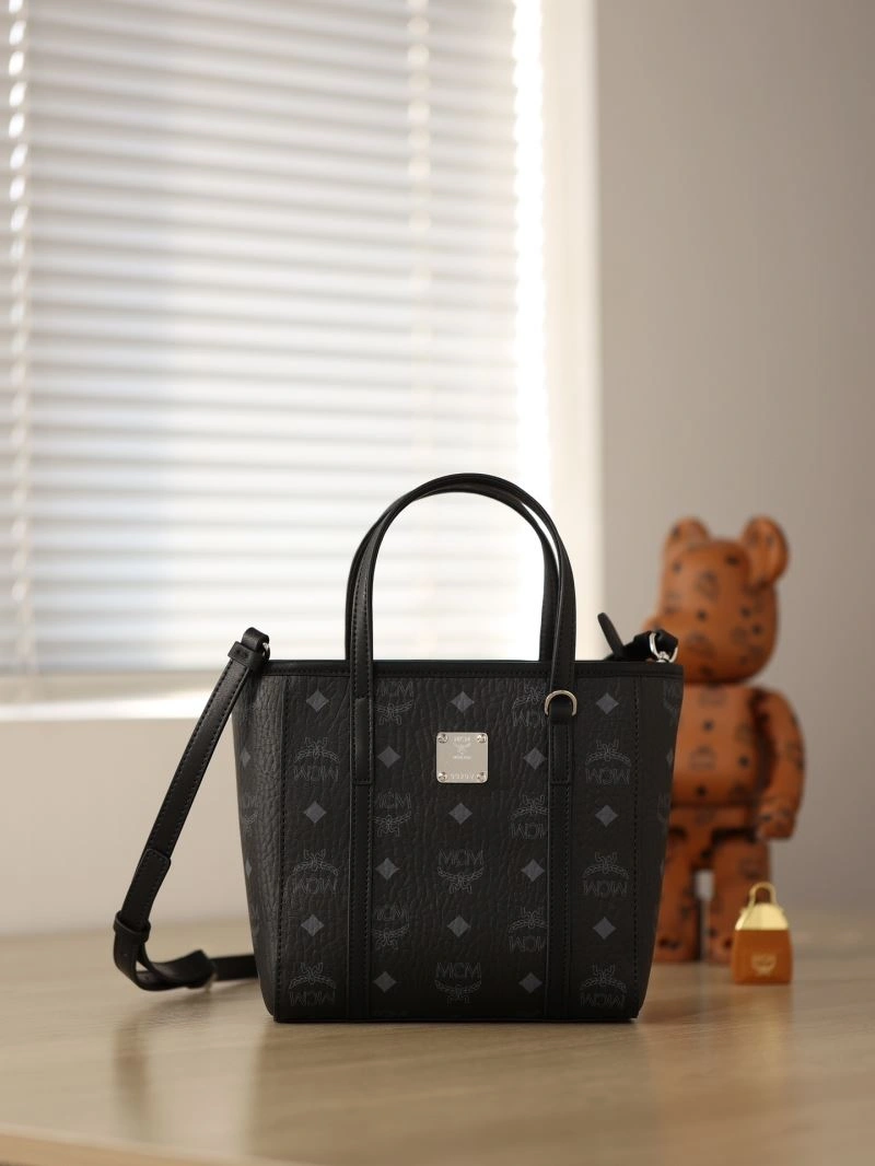 Sleek MCM Shopping Bags 89743