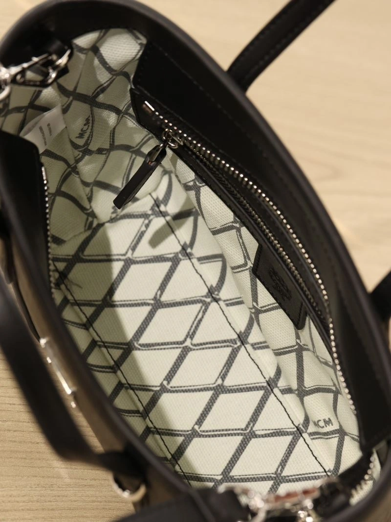 Sleek MCM Shopping Bags 89743