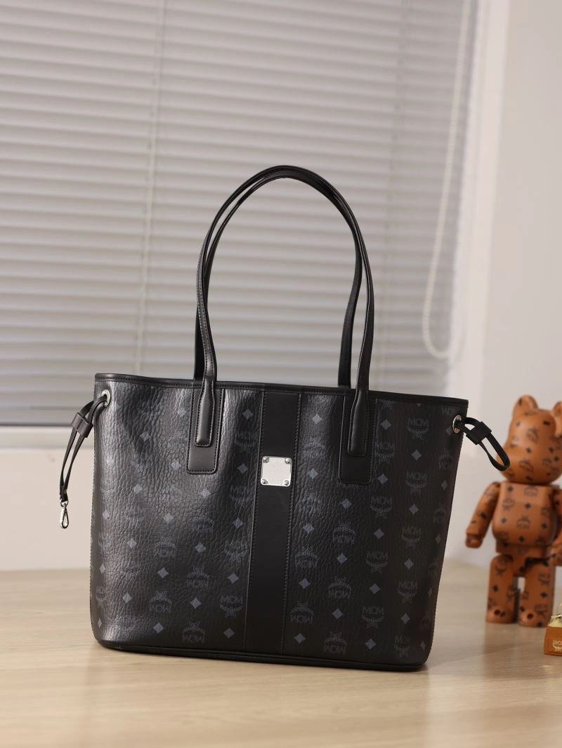 MCM Shopping Bags RelaxedFit 79010