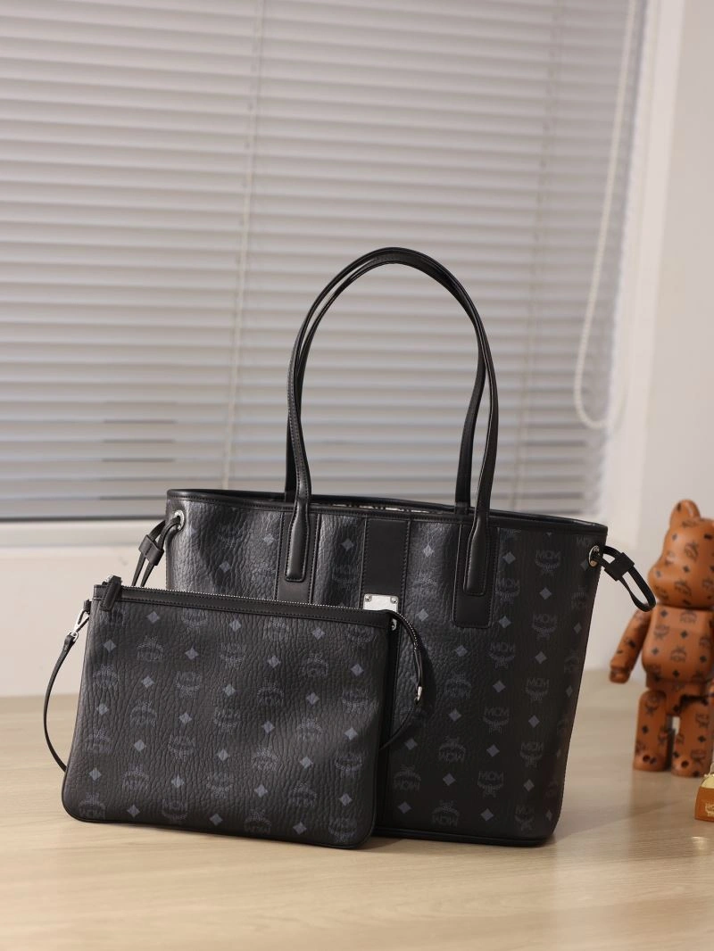 MCM Shopping Bags RelaxedFit 79010
