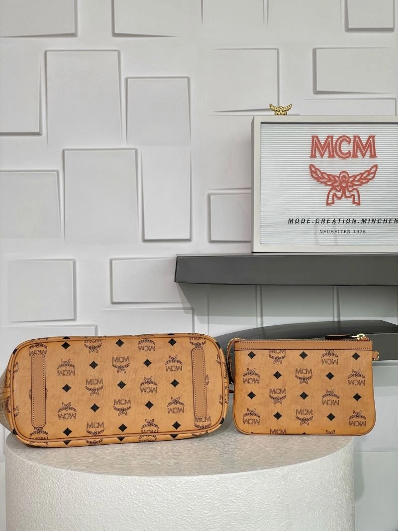 SmoothTexture MCM Shopping Bags 89733
