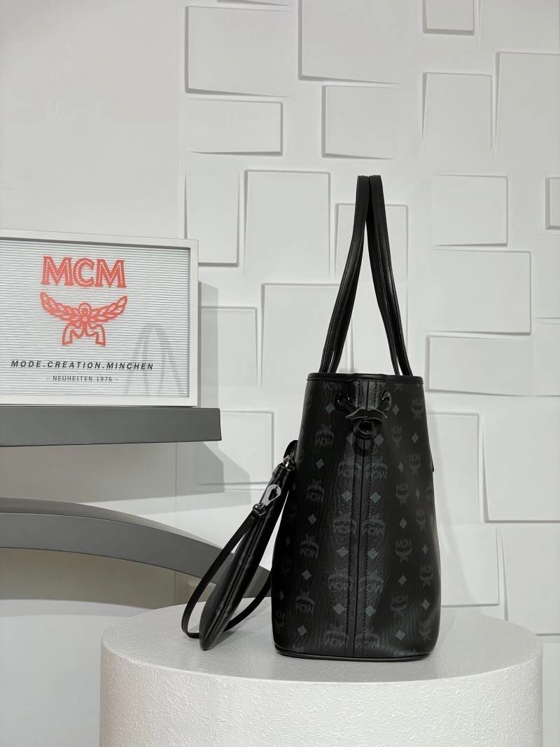 Sleek MCM Shopping Bags 89725