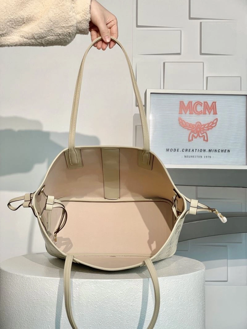 Bright MCM Shopping Bags 80539