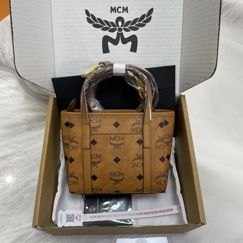 Refined MCM Shopping Bags 80531
