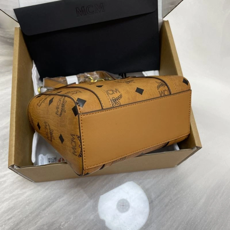 Refined MCM Shopping Bags 80531