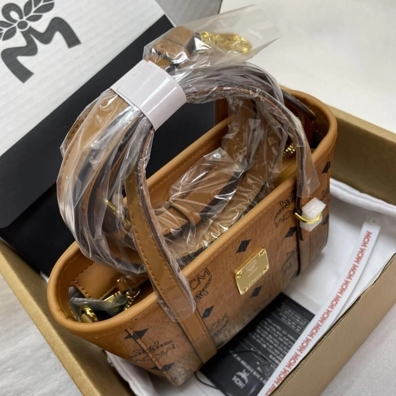 Refined MCM Shopping Bags 80531