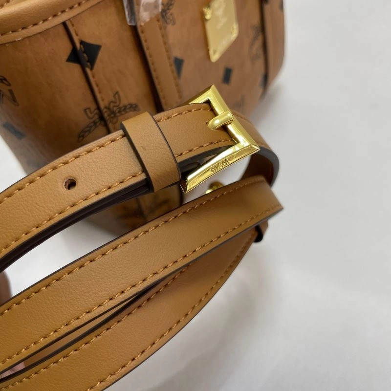 Refined MCM Shopping Bags 80531