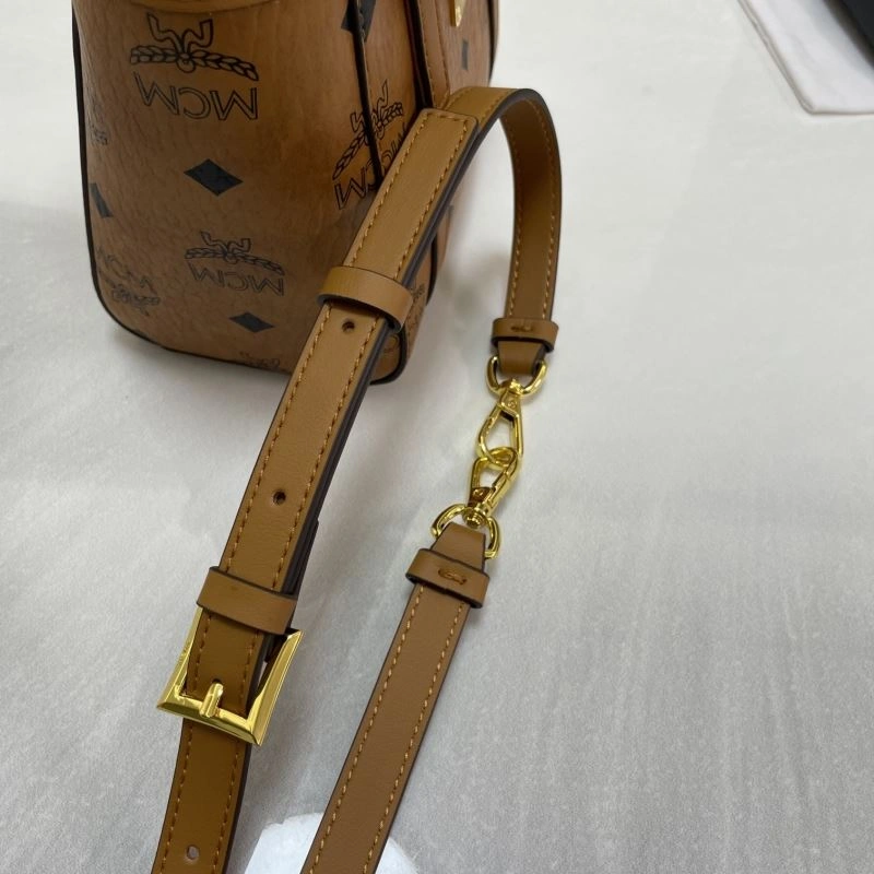 Refined MCM Shopping Bags 80531