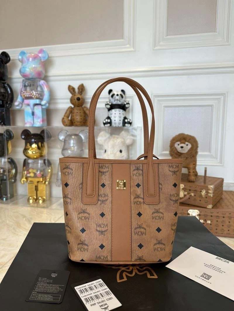 MCM Shopping Bags RelaxedFit 63868