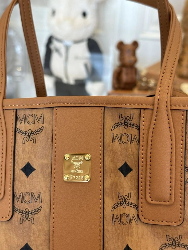 MCM Shopping Bags RelaxedFit 63868