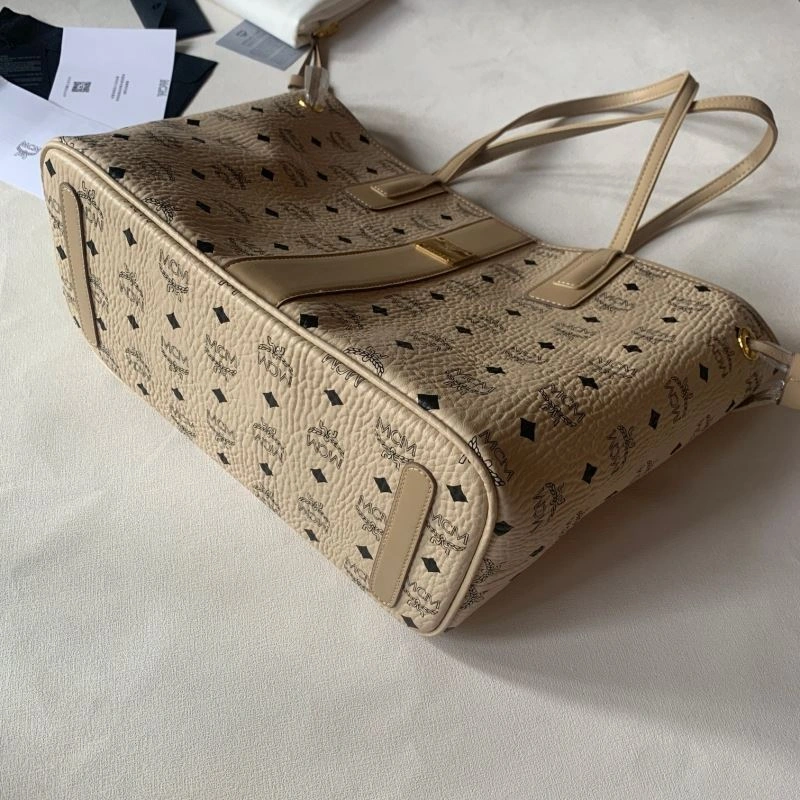 MCM Shopping Bags Supportive 63854