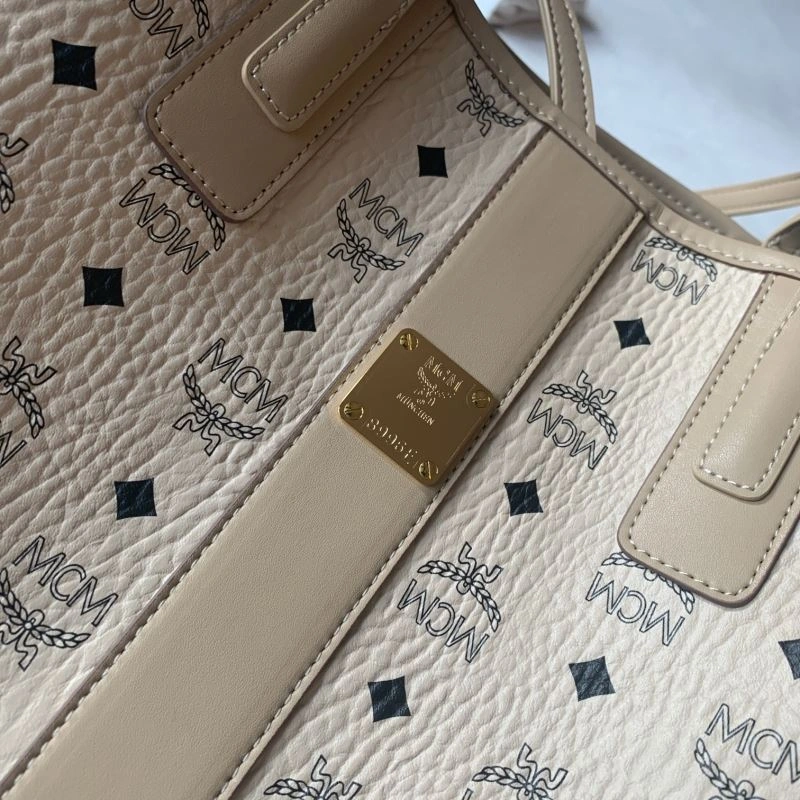 MCM Shopping Bags Supportive 63854