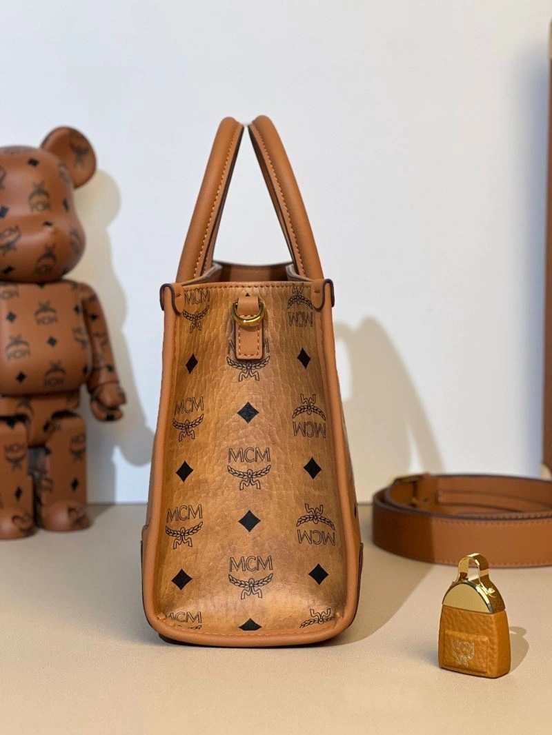 MCM Shopping Bags Unique 63849